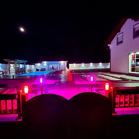 Romantic Lodge بانيا لوكا المظهر الخارجي الصورة