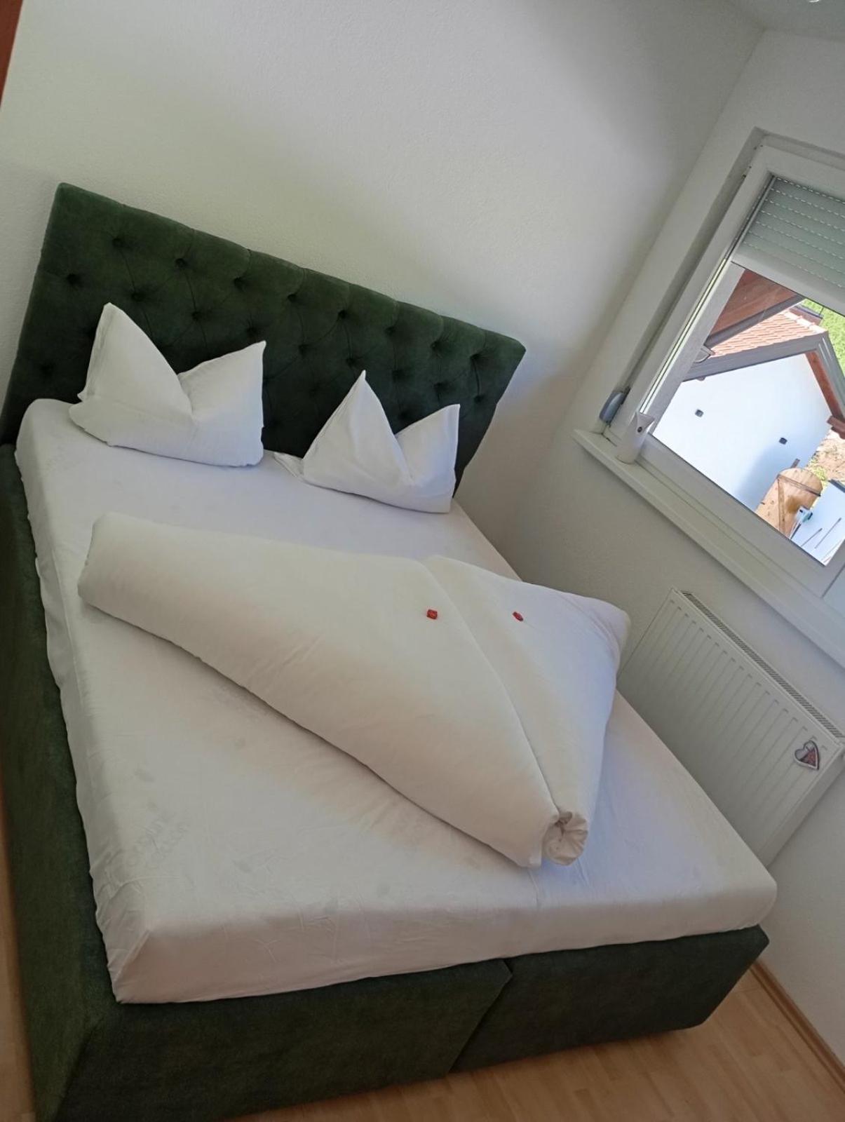 Romantic Lodge بانيا لوكا المظهر الخارجي الصورة